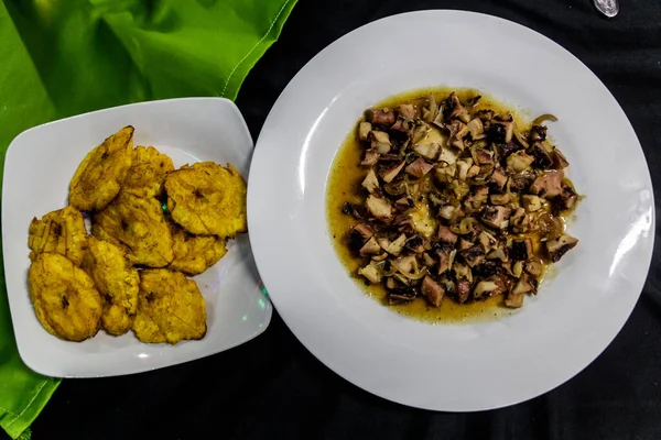 Octopus Tostones Fried Plantains Dominican Republic — Stock Photo, Image