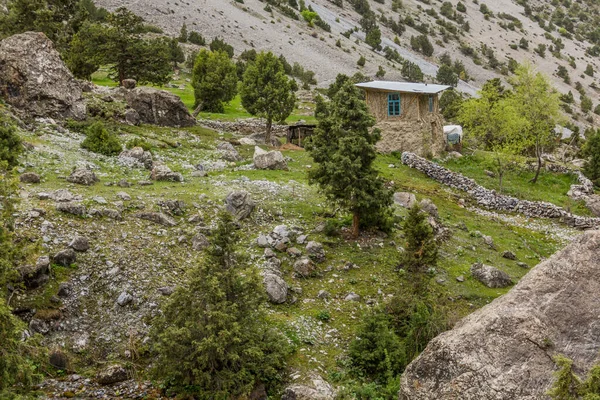 Petite Maison Près Artuch Dans Les Montagnes Fann Tadjikistan — Photo