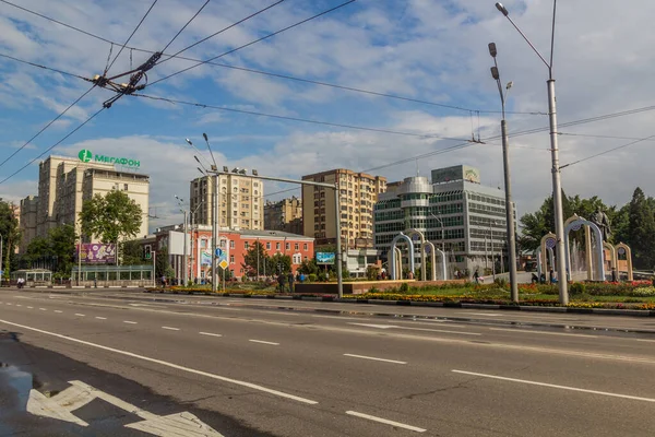 Dushanbe Tajikistan Maj 2018 Widok Plac Ayni Duszanbe Stolicy Tadżykistanu — Zdjęcie stockowe