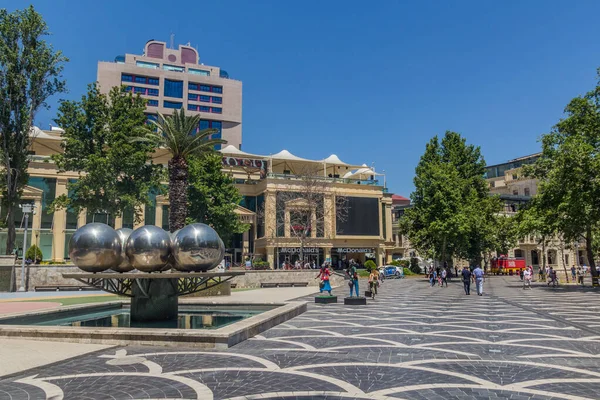 Baku Azerbaijan Junio 2018 Vista Plaza Las Fuentes Bakú Azerbaiyán — Foto de Stock