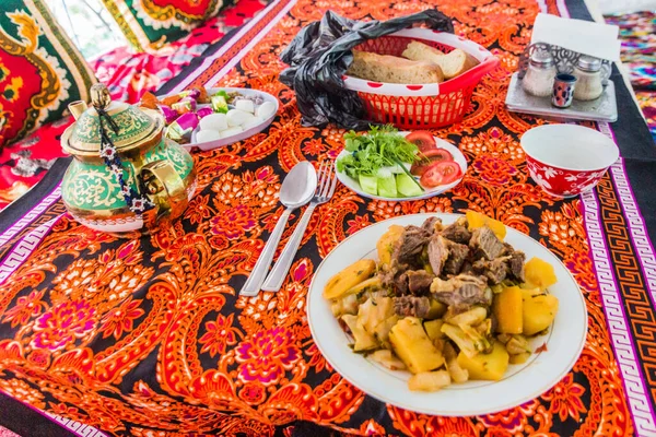 Comida Pueblo Las Montañas Fann Tayikistán — Foto de Stock