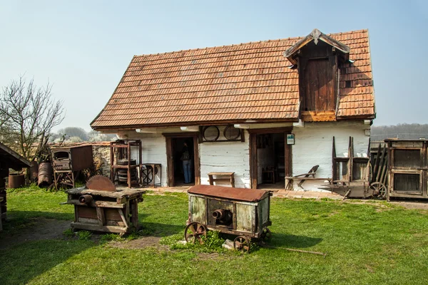 Traditional village house of 19th century — Stock Photo, Image