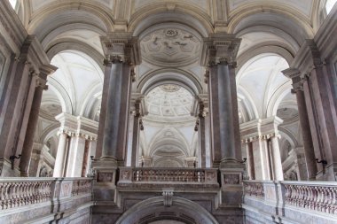  Palazzo Reale Caserta ana merdiven