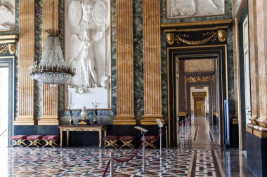  Palazzo Reale Caserta iç