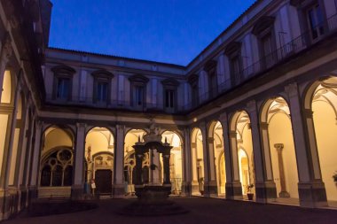 Convento S. Lorenzo Maggiore Napoli