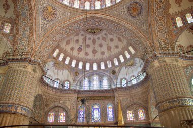 Istanbul'da Sultanahmet Camii iç