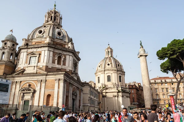 Die Kirche Santa Maria di Loreto in Rom — Stockfoto