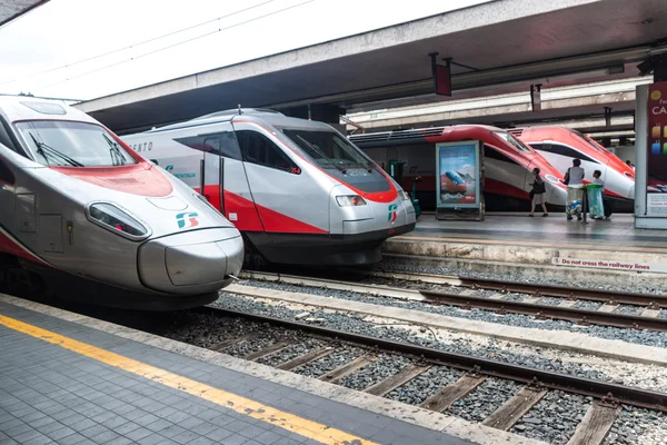 Jernbanestasjonsterminal i Roma – stockfoto