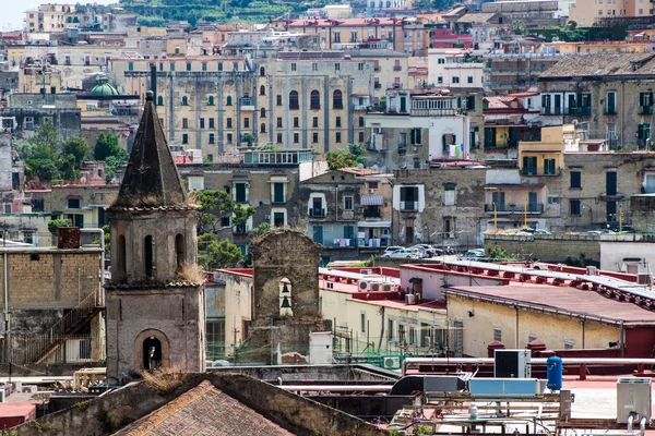 Вид с воздуха на Неаполь — стоковое фото
