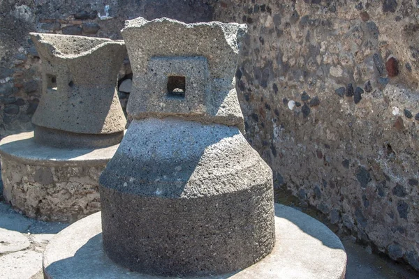 Ruinas de la antigua ciudad Pompeya — Foto de Stock