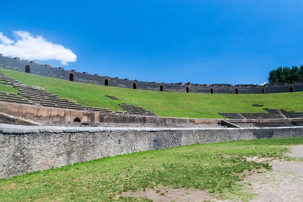 Ruïnes van de oude stad pompeii — Stockfoto