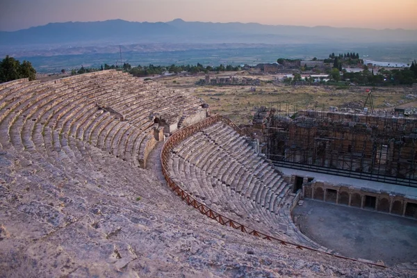 Oude amfitheater in Hiërapolis — Stockfoto
