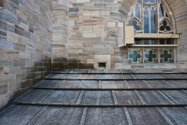 Detalle de la catedral gótica de Milán — Foto de Stock