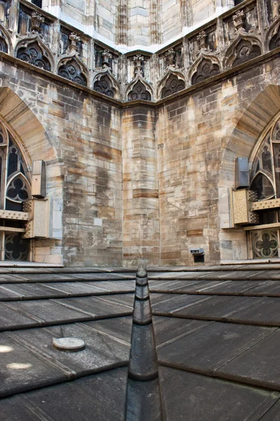 Detail of gothic cathedral of Milan — Stock Photo, Image