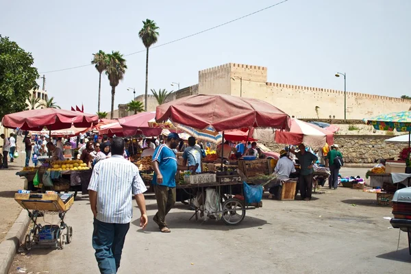 Mercado em Meknes, Marrocos — Fotografia de Stock