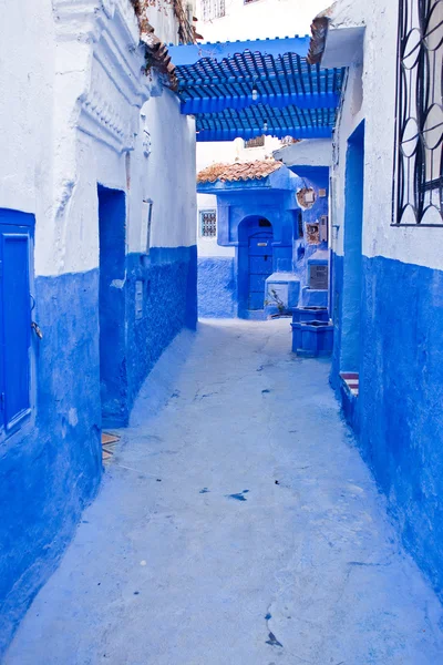 Strada nella città blu di Chefchaouen — Foto Stock