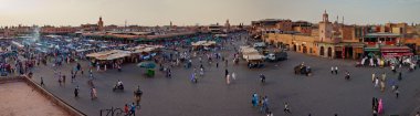 Jamaa el Fna Marakeş'te