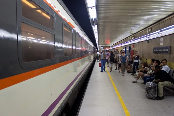 Залізничний вокзал Пасео де Граса — стокове фото