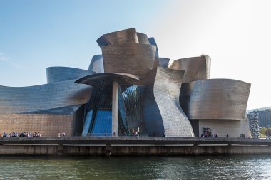 Bilbao 'daki Guggenheim Müzesi