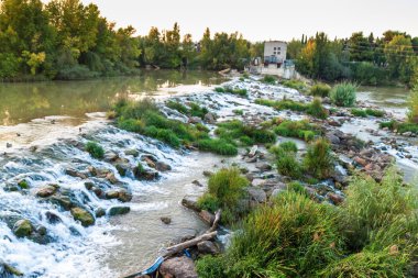 Ebro Nehri'nde baraj