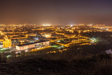 Logroño gece havadan görünümü
