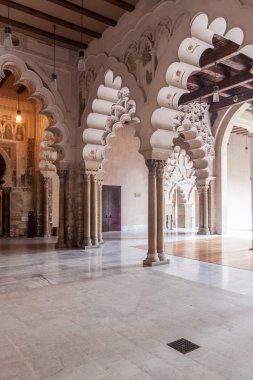 Saragossa'daki Aljaferia Sarayı