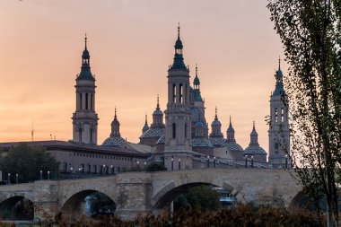 Basilica de Nuestra Senora del Pilar