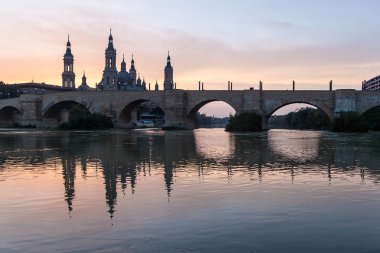 Basilica de Nuestra Senora del Pilar