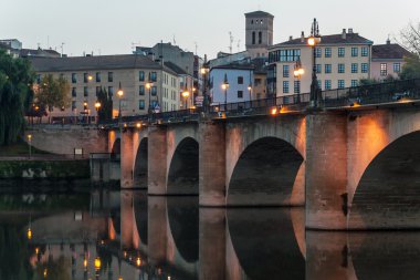 Logroño taş köprüsü