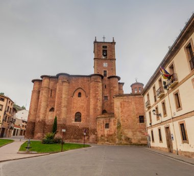 Manastır Santa Maria la Real