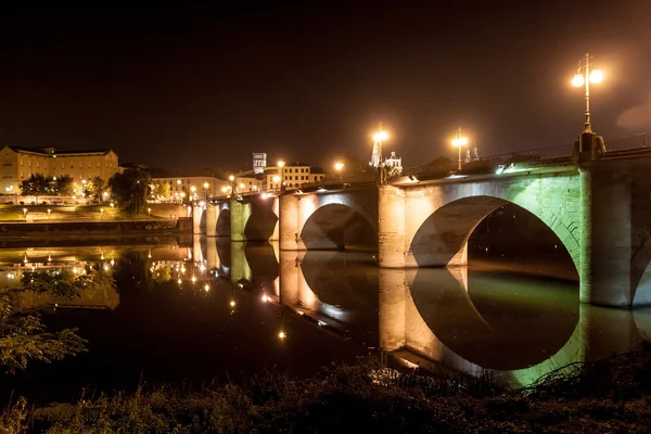 Puente de piedra en Logrono — Foto de Stock