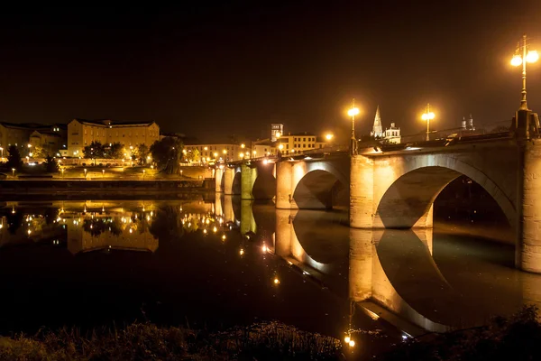 Pont en pierre à Logrono — Photo