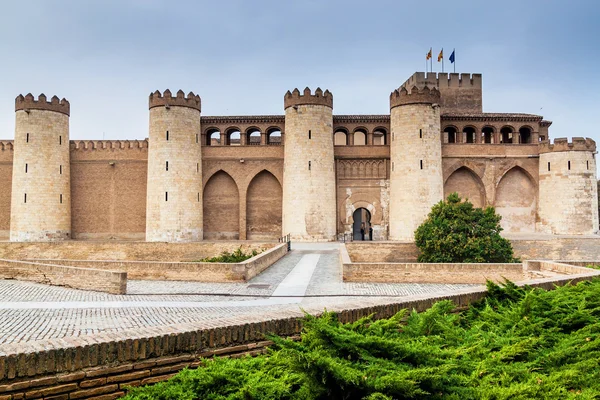 Aljaferia - palat islamic medieval fortificat — Fotografie, imagine de stoc