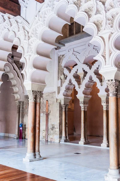 サラゴサでのアルハフェリア宮殿の宮殿 — ストック写真