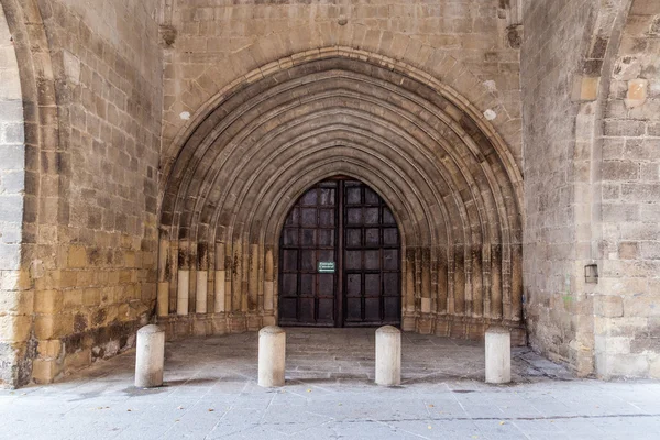 Entrance to the cathedral — Stock Photo, Image