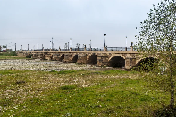 Starý kamenný most — Stock fotografie