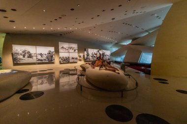 DOHA, Katar - 19 Eylül 2023: Doha 'daki Ulusal Katar Müzesi Sergisi