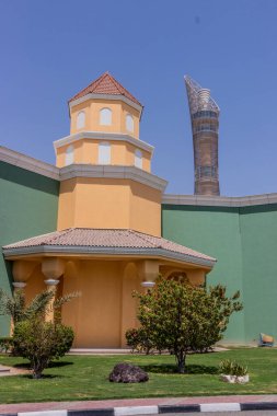 DOHA, Katar - 21 EYLÜL 2023: Doha, Katar 'daki Villaggio Alışveriş Merkezi girişi