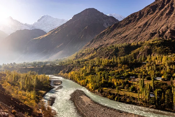 Pakistan 'ın Yukarı Chitral Vadisi