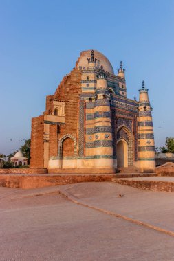 Uch Sharif, Punjab, Pakistan 'da Bibi Jawindi' nin Mezarı