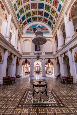 BAHAWALPUR, PAKISTAN - 26 Ekim 2023: Bahawalpur 'daki Darbar Noor Mahal Sarayı, Pakistan