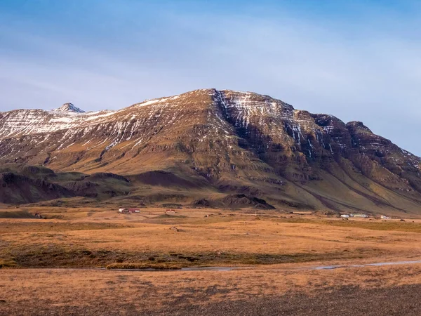 Islândia Austurland Paisagem Com Montanha Caminho Egilsstadir — Fotografia de Stock