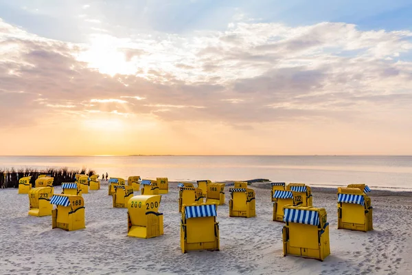 Germany Lower Saxony Cuxhaven Duhnen Beach Hooded Beach Chairs Sunrise — Stock Photo, Image