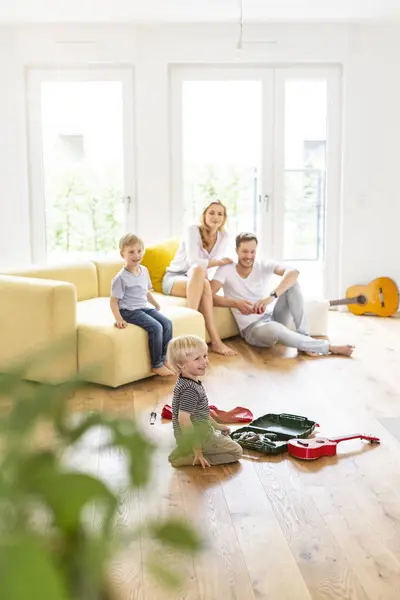 Happy Family Two Sons Living Room New Home — Stock Photo, Image