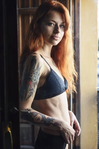 Red Haired Tattooed Woman Lingerie Home Window — Stock Photo, Image