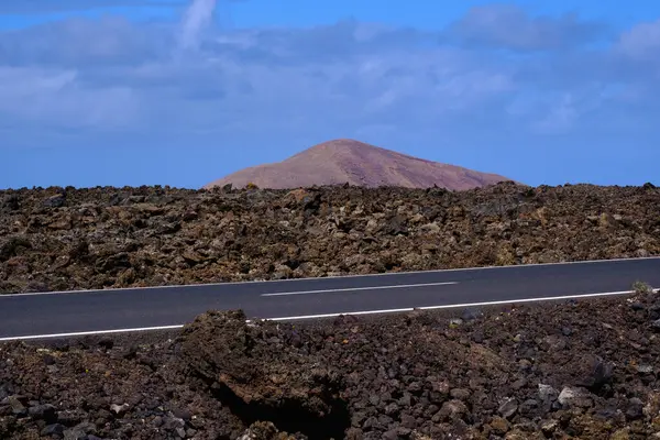 Spanje Canarische Eilanden Lanzarote Landweg Lava Veld — Stockfoto