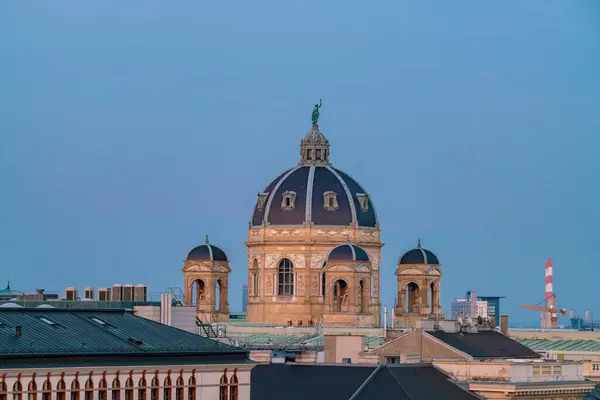 Außenansicht Des Kunsthistorischen Museums Vor Blauem Himmel Wien Österreich — Stockfoto