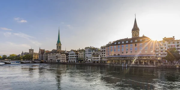 Switzerland Canton Zurich Zurich Riverlimmatand Old Town Waterfront Buildings Sunset — Stock Photo, Image