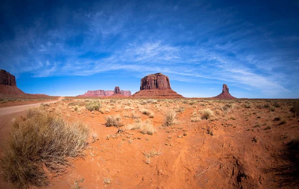 Estados Unidos Arizona Cielo Azul Sobre Merrick Butte —  Fotos de Stock