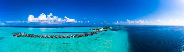 Maldivas Vista Aérea Resort Casas Stilt Ilha Maadhoo Verão — Fotografia de Stock